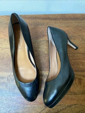 Corso Como Black Leather High Heel Pumps
